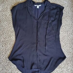 Nine West Black Sleeveless Button-Down Blouse